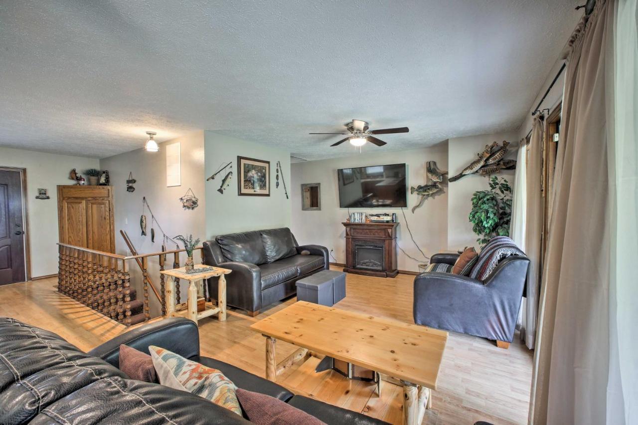Lakefront Table Rock Home With Fire Pit! Golden Eksteriør bilde